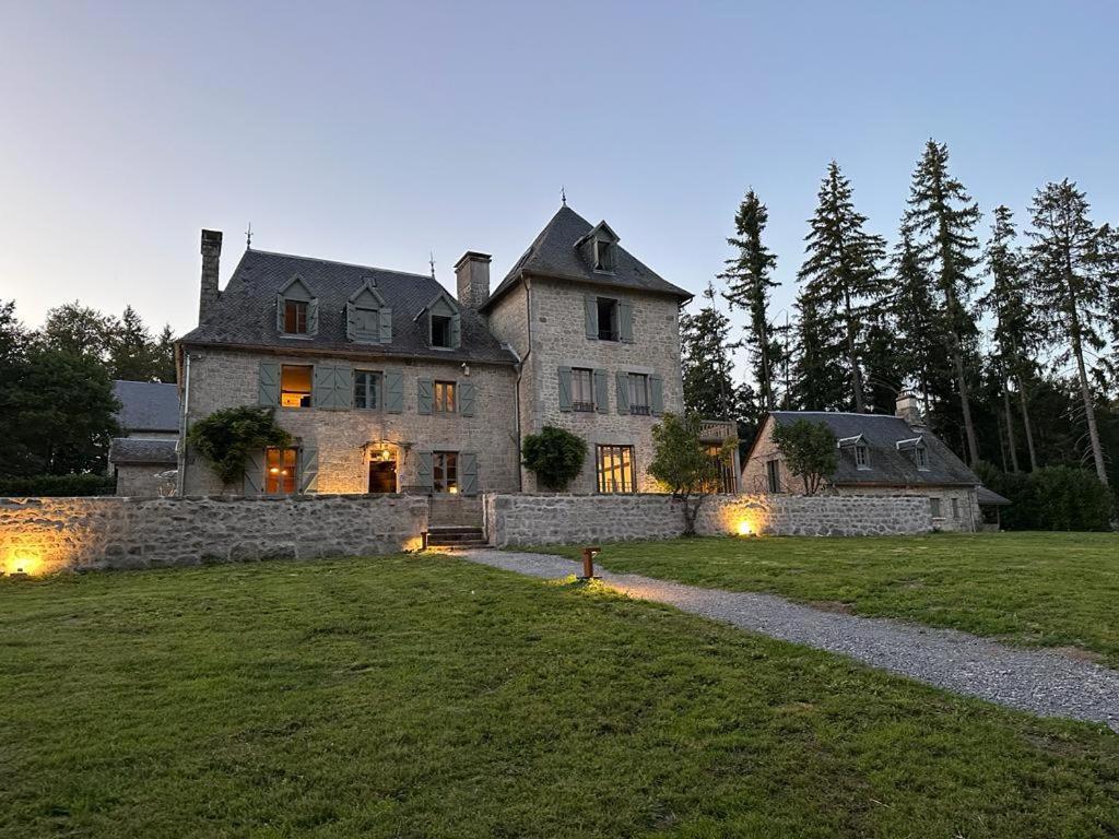 Le Manoir Du Rigouneix Au Coeur De La Nature, Calme-Sauna-Diner Maison Saint-Angel  Eksteriør bilde