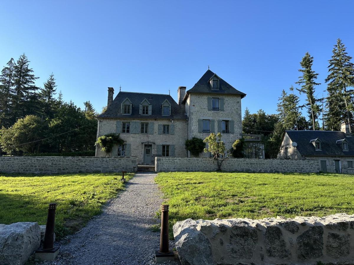 Le Manoir Du Rigouneix Au Coeur De La Nature, Calme-Sauna-Diner Maison Saint-Angel  Eksteriør bilde